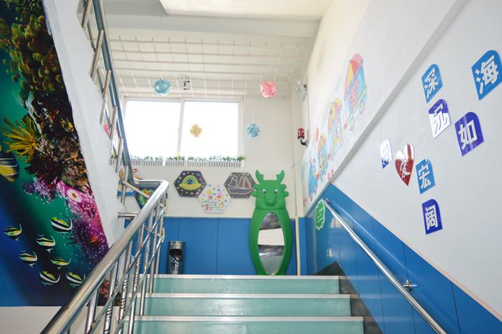 1527903168.jpg 452.jpg