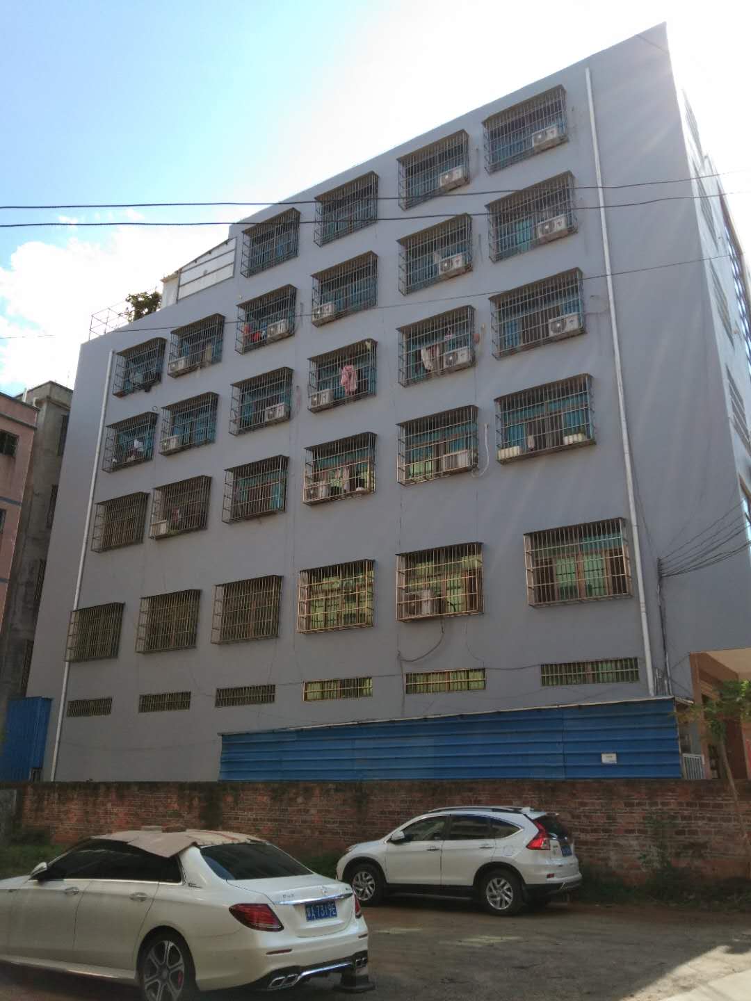 1589616228.jpg 1589616228.jpg