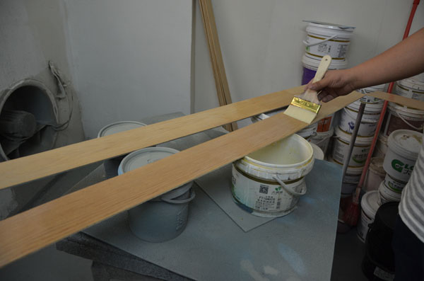 水性木器漆施工工藝應(yīng)注意哪些問(wèn)題？_大荷水性漆